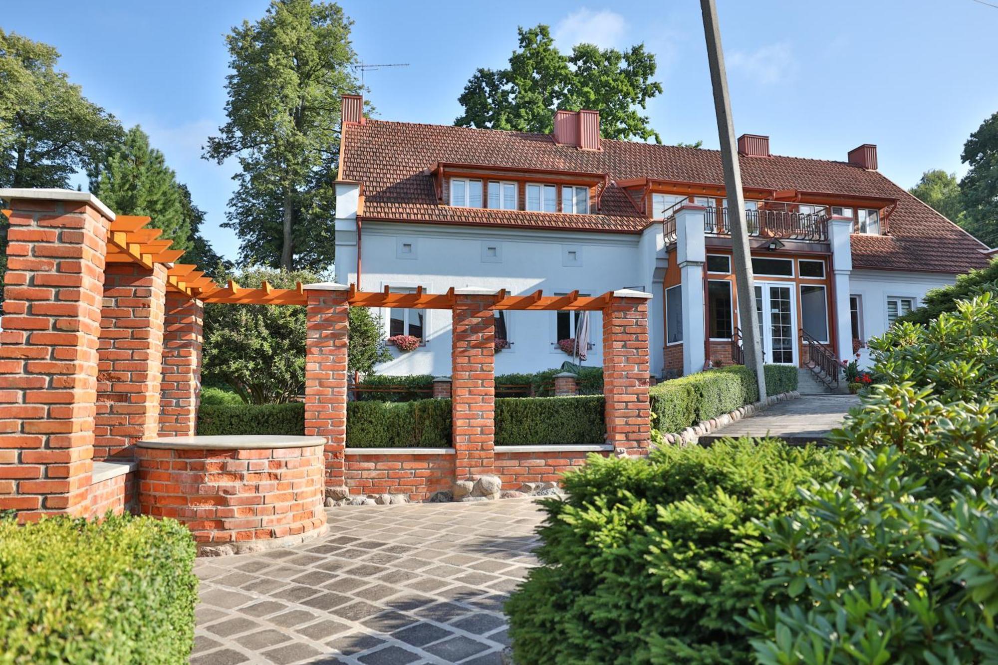 Asmonienes Sveciu Namai "Senoji Mokyklele" Smalininkai Exterior foto