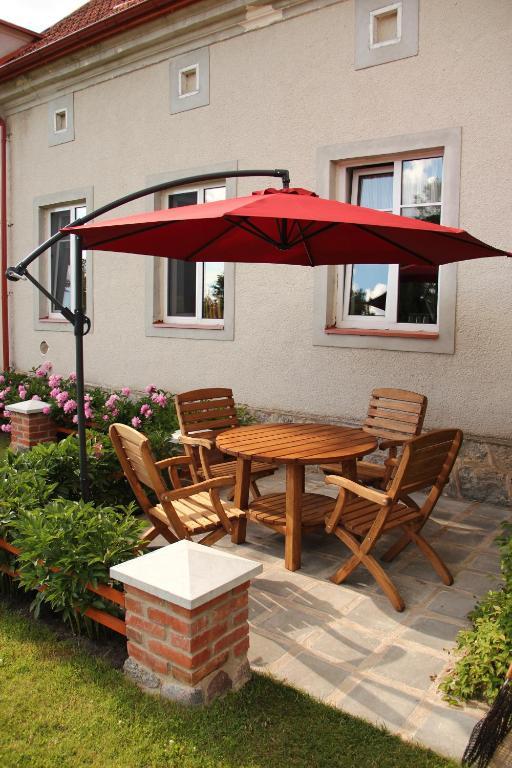 Asmonienes Sveciu Namai "Senoji Mokyklele" Smalininkai Exterior foto